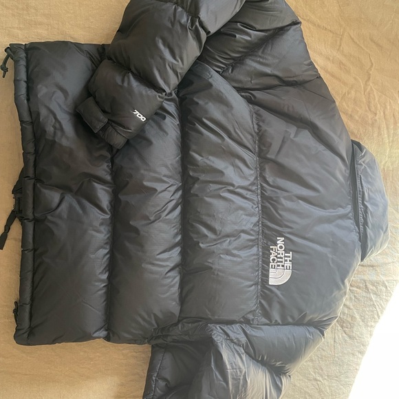 The North Face Nuptse - Picture 3 of 5